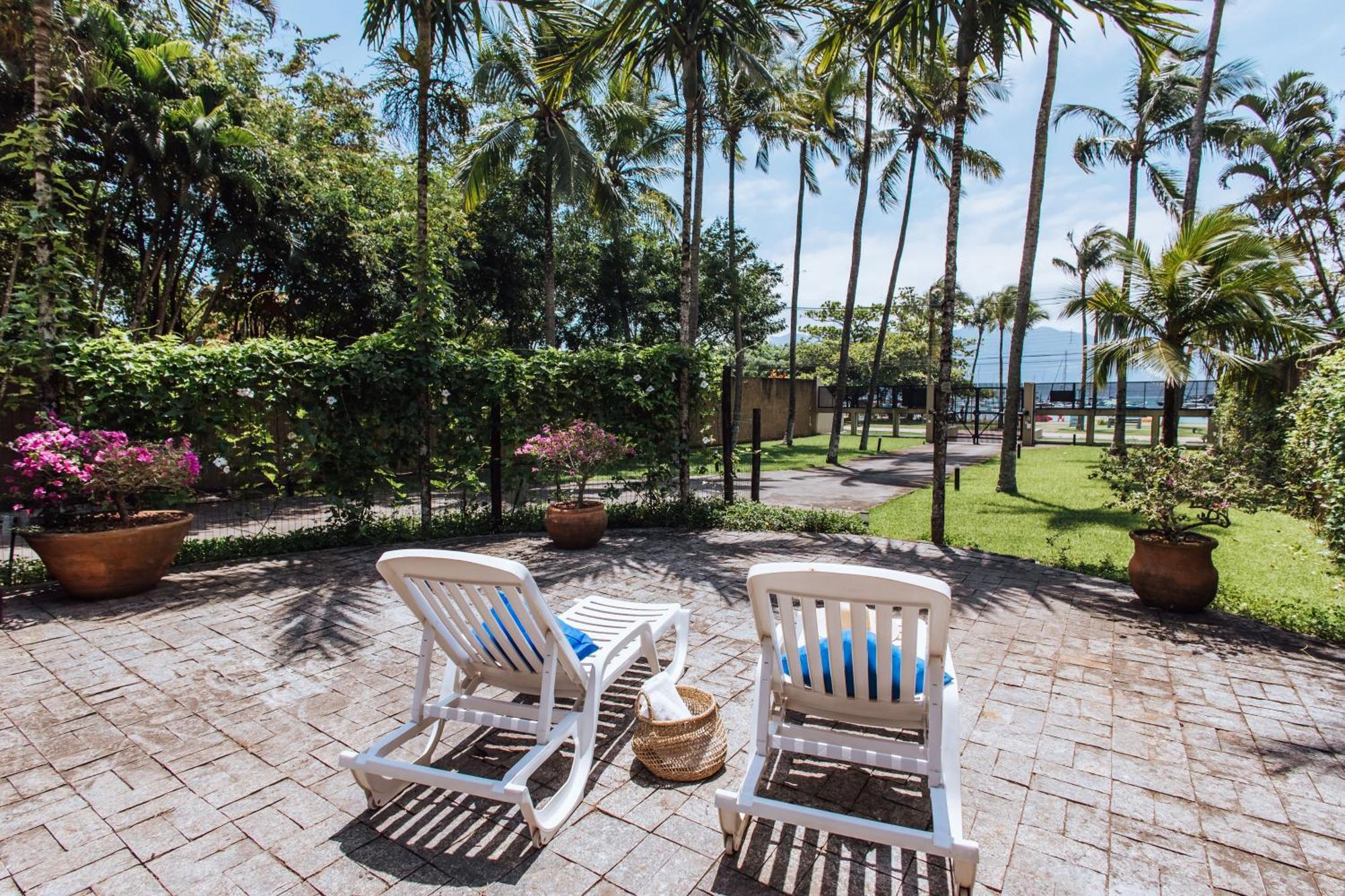 M ᵇʸ ᴬᴸᴱᴮᴬᴴᴸᴵ * Ilhabela